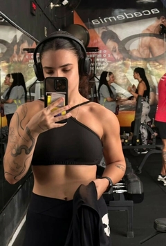 Top giu preto