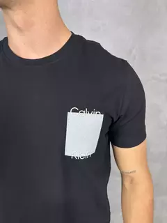 CAMISETA ESTAMPADA CALVIN KLEIN - comprar online