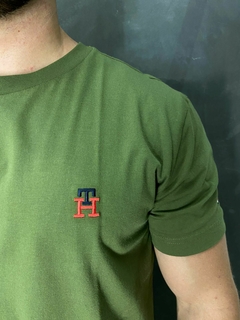 CAMISETA TH TOMMY HILFIGER na internet