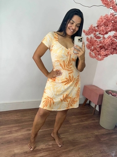 Vestido moda Praia Carol Estampa Folhas(amarelo) na internet