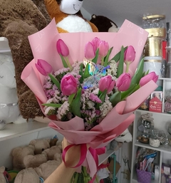 Ramo dr tulipanes