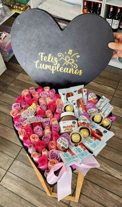 Box Corazon Grande Rosas y Chocolates