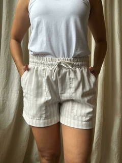 Beige raya blanca