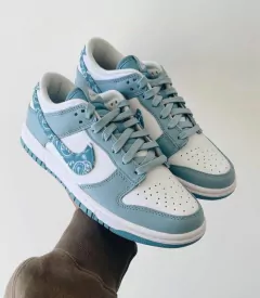 SB DUNK PAISLEY CELESTE - comprar online