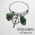 Pulseira em Aço retrátil com Pingente de Arco e Flexa e Quartzos Verdes