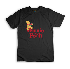 Remera Niño Winnie The Pooh logo- BSDAWP2