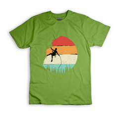 Remera Escalada dibujo- BSDEC7 - Blockbuster Store