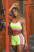 CROPPED PALITO FRENTE ÚNICA VERDE COM PINK en internet