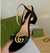 Sandália salto Gucci GG marmont - preto - comprar online