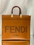 Bolsa Fendi Sunshine - caramelo - comprar online