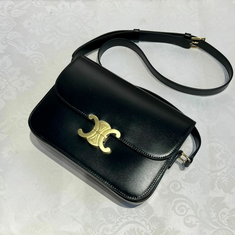 Bolsa Celine Triomphe Teen - preto com dourado - comprar online
