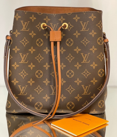Bolsa Louis Vuitton NéoNoé MM - canvas monogram caramelo