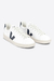 TENIS VEJA URCA CWL WHITE LOGO V AZUL MARINHO na internet