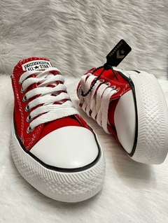 Zapatillas Urbanas de Lona Roja