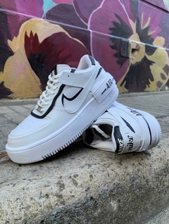 Shadow Blancas con Detalles negros