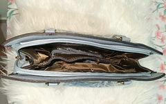 Bolsa Média azul na internet