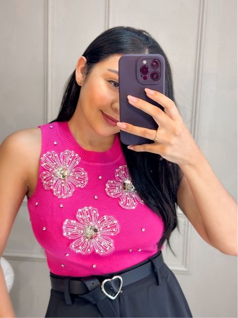 BLUSA FLORZINHA - TRICOT COM FLORES E STRASS