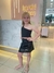 Conjunto com Saia de Paetê e Cropped Preto