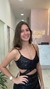 VESTIDO DE PAETE COM FENDA CURVADA na internet