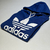 Canguro Adidas en internet