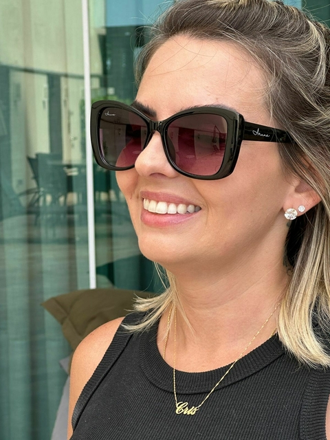 Óculos Borboleta - Lente Roxa