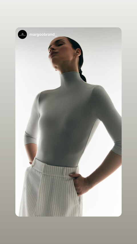 Blusa Gola Alta de Malha Premium