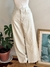 Calça reta bege 40