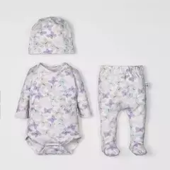 ajuar mariposas lila