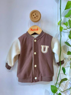 Campera universitaria