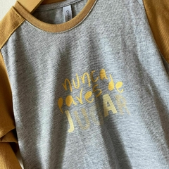 Remera Juegos - comprar online