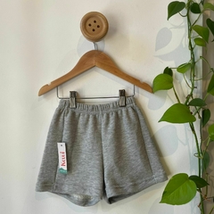 Short Gris