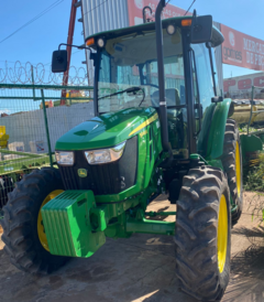 Trator 5060E - John Deere PowerTech™ Ano 2020 na internet