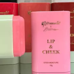 Blush Stick by D'hermosa na internet