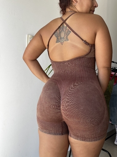 CATSUITS IMPORTADOS. Seamless en internet