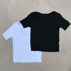 Remera cuello U - comprar online