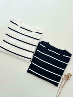 Sweater rayado linea fina en internet