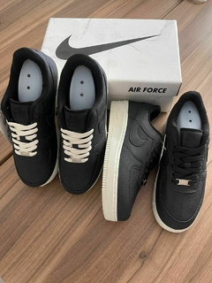 Nike Air Force en internet