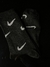 NIKE PIPAS FONDO NEGRO 3/4 - comprar online