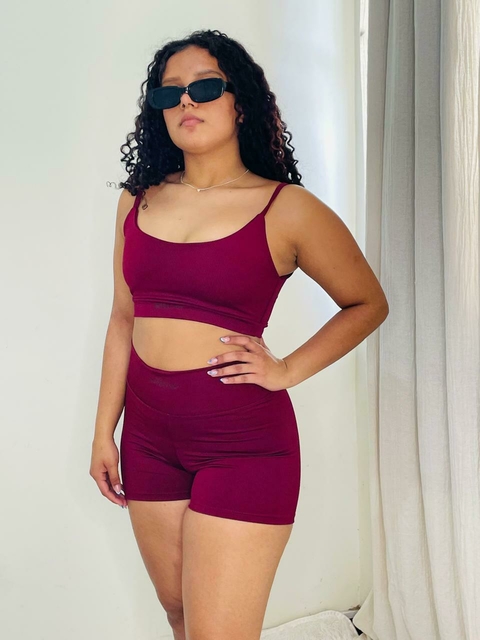 Conjunto Academia Canelado