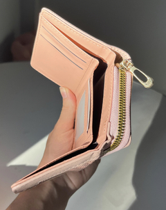 BILLETERA MEDIANA ROSADA - SOLEA MODA