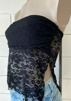 Top encaje strapless frunce y tajos laterales - SOLEA MODA