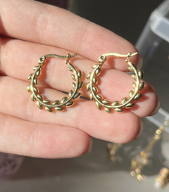 AROS DE ACERO DORADO en internet