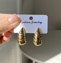 Aros Chunky dorados Gota