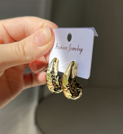 Aros Chunky dorados Gota