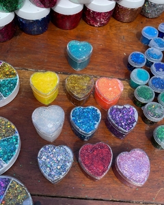 corazones glitter gel