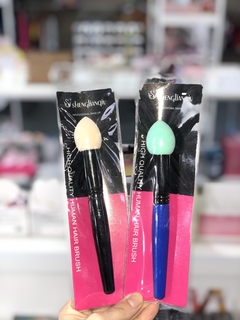 Brocha de maquillaje con forma de esponja✨