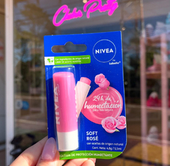 Bálsamo Nivea Soft Rosé