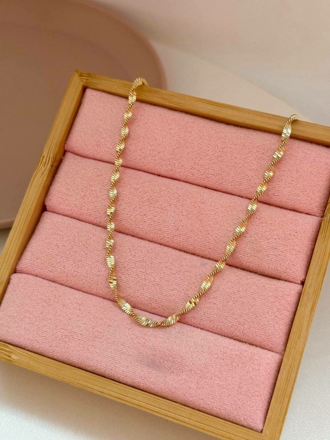 Choker Trançada Ouro