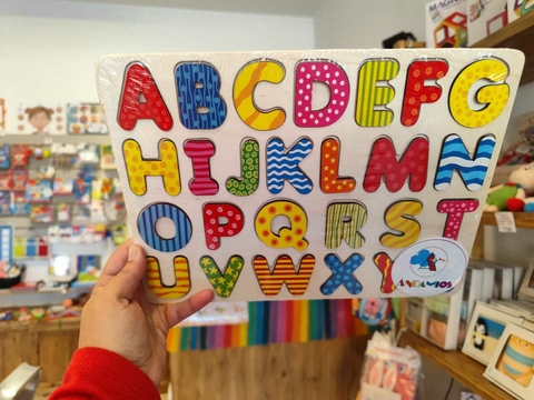 ENCASTRE LETRAS DE MADERA
