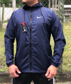 Corta vento Nike impermeável - 131 - comprar online